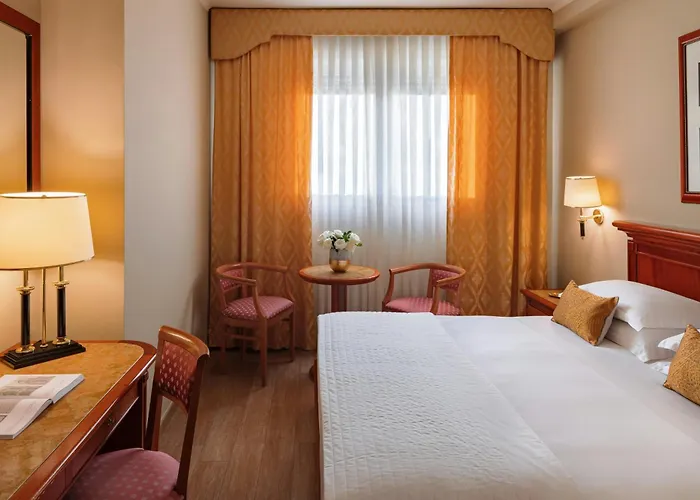 Otel Starhotels Michelangelo